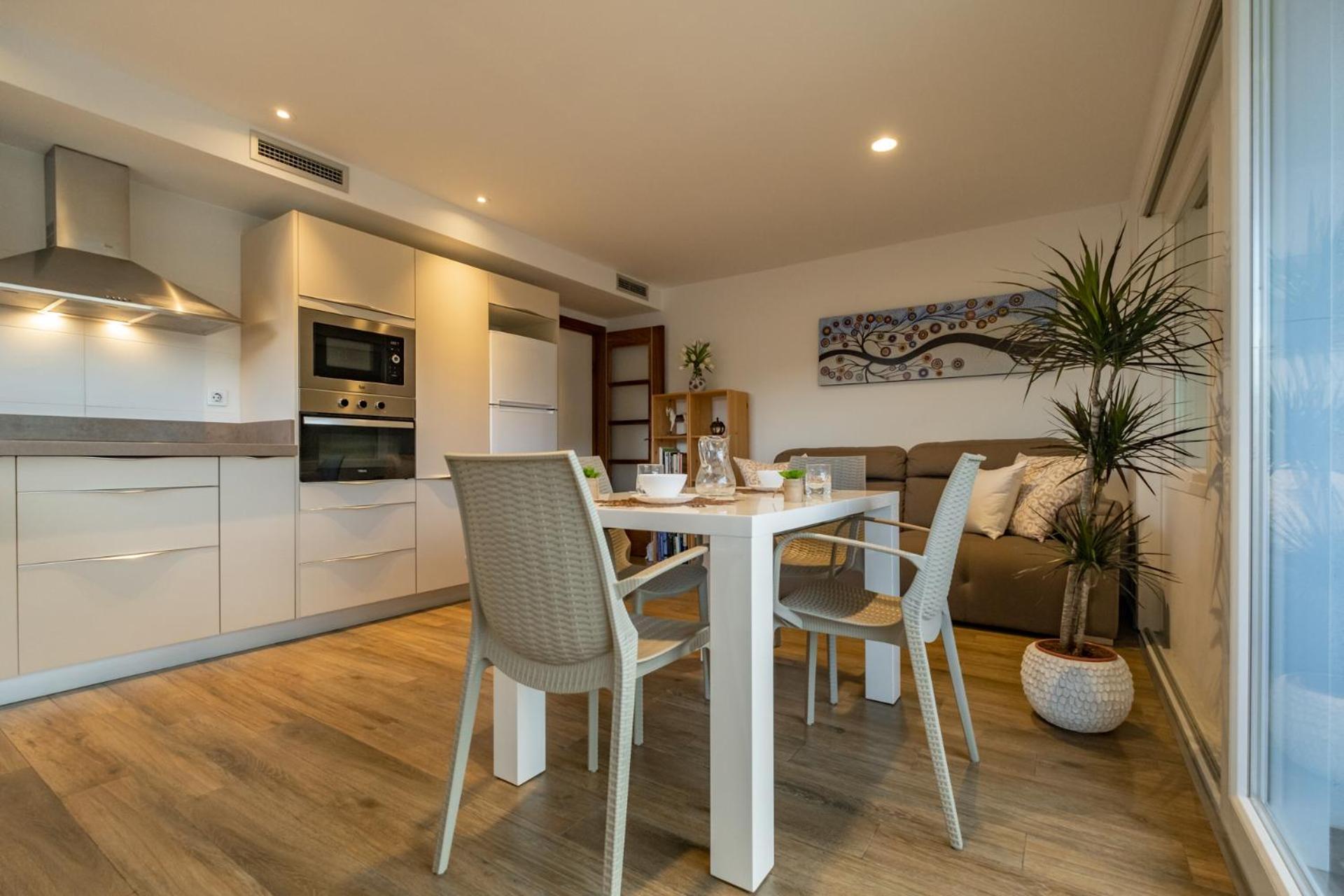 Apartamento Con Terraza, Vistas Playa Y Montana L'Hospitalet de l'Infant Exterior foto